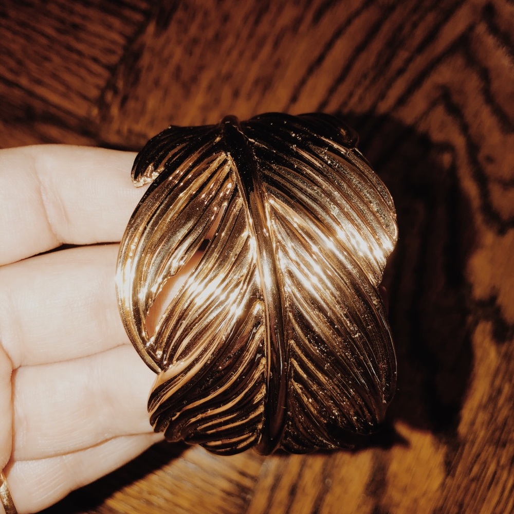 Stella & Dot Leaf Cuff